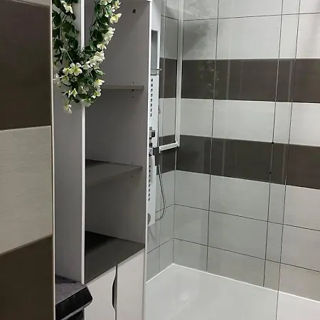 Royal Luxury דירה Bihać